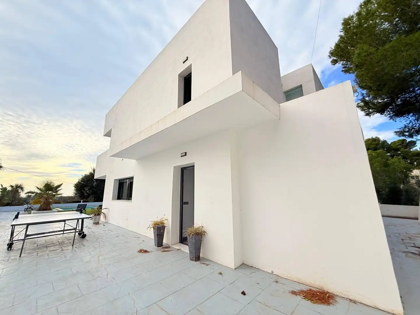 Vista exterior de Casa o xalet en venda en Altea amb Aire condicionat, Jardí privat i Terrassa