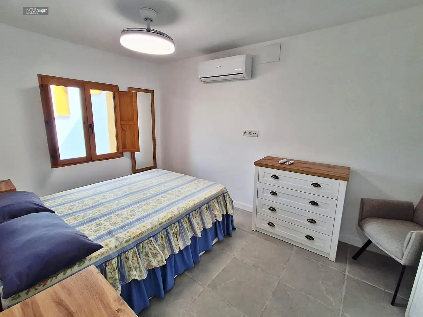 Habitación de Piso de alquiler en Málaga con Aire acondicionado, Calefacción y Jardín privado