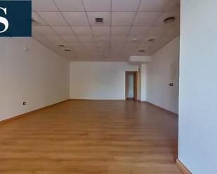 Premises for sale in  OSA MAYOR DE LA, Parla Este