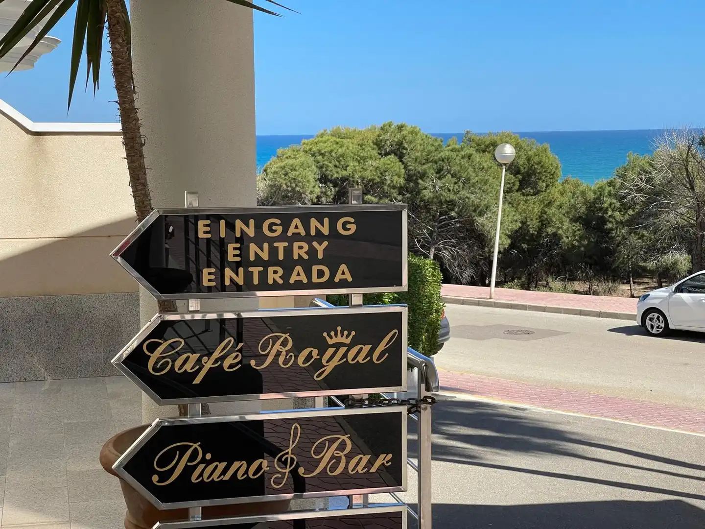 Exterior view of Premises for sale in Guardamar del Segura