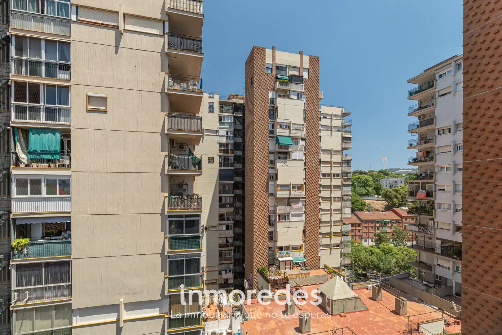 Vista exterior de Pis en venda en Barcelona