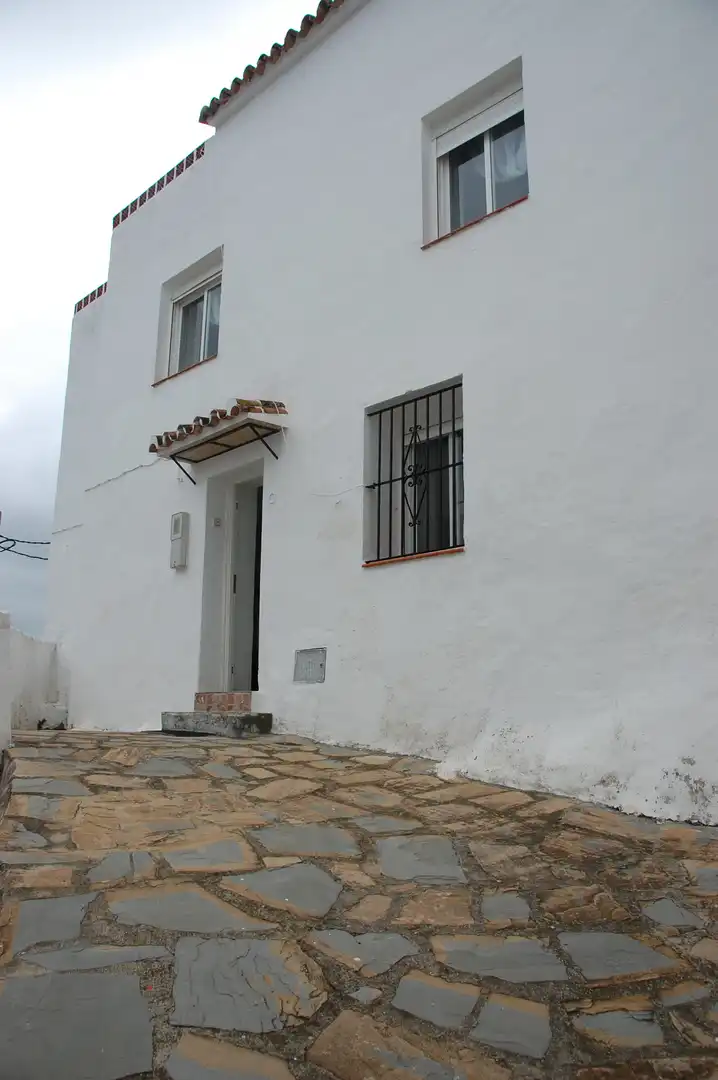 Houses for sale in Casares pueblo