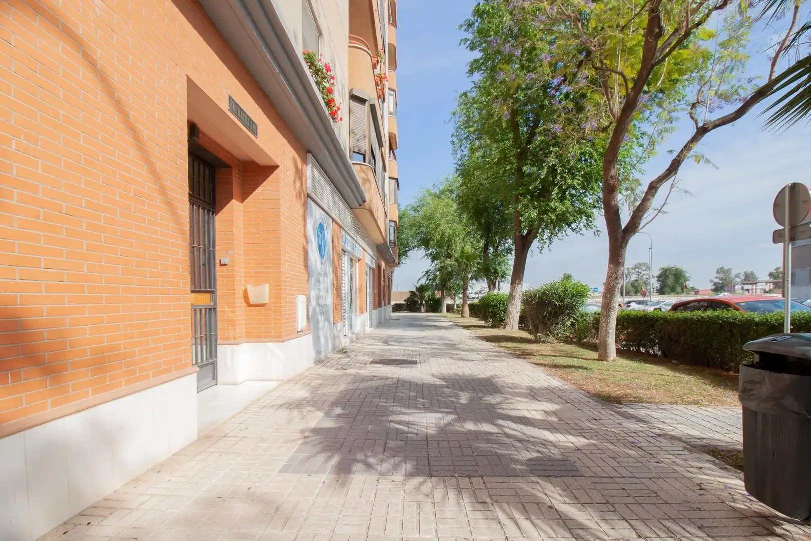 Außenansicht von Geschaftsraum zum Verkauf in Sevilla