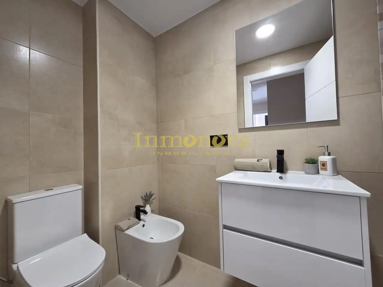 Flat for sale in RUA FRANCISCO LORENZO MARIÑO, 50, Aguiño