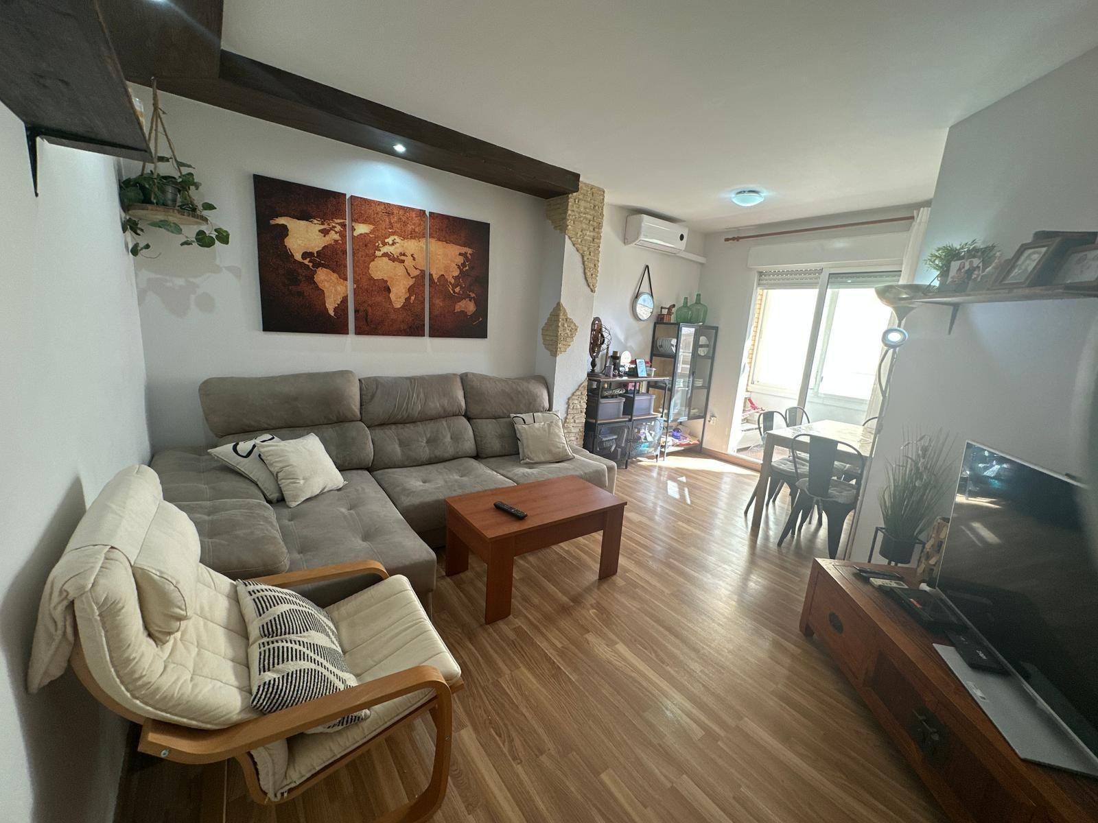 Living room of Flat for sale in San Vicente del Raspeig / Sant Vicent del Raspeig  with Air Conditioner, Parquet flooring and Terrace