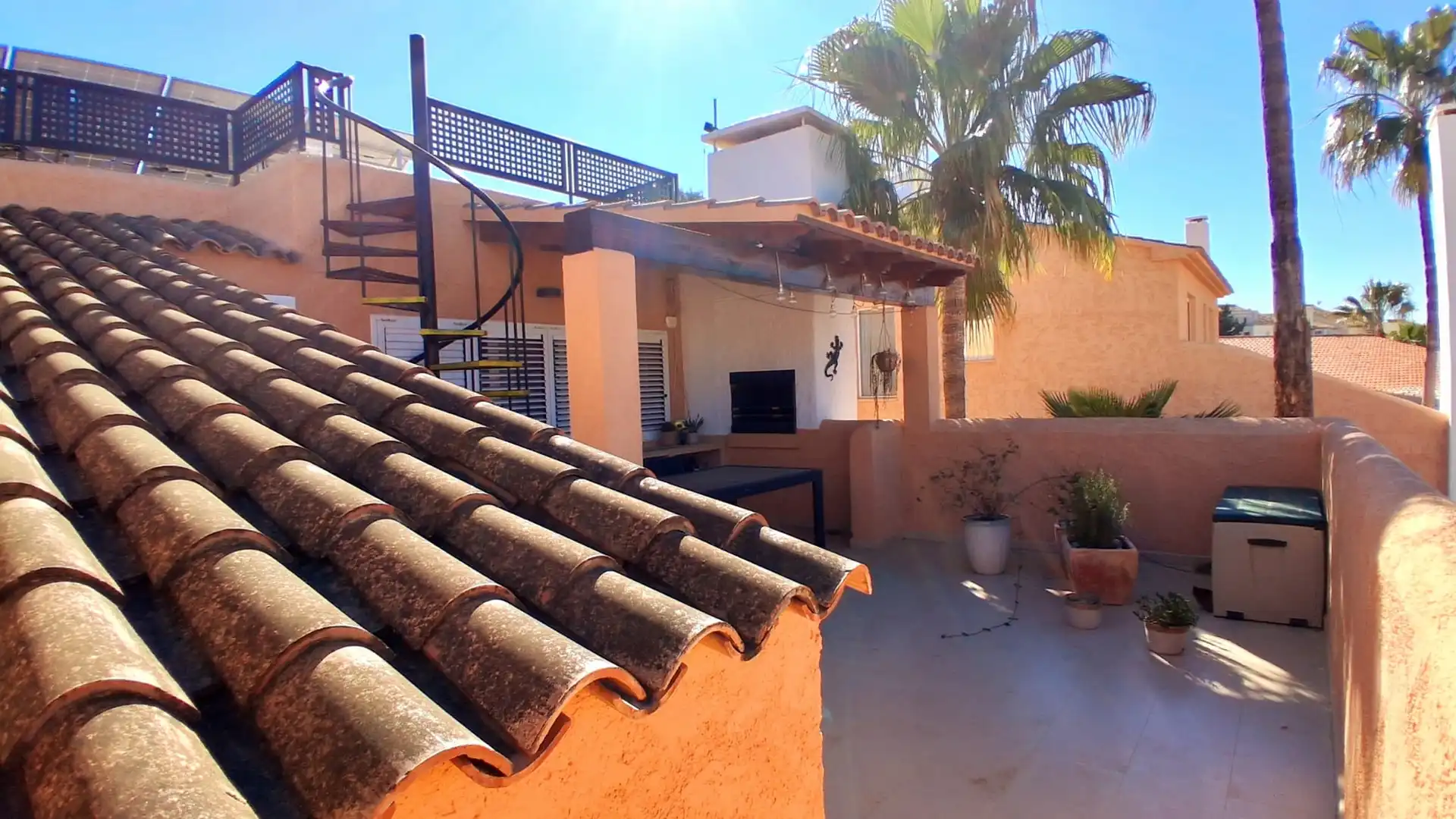 Exterior view of Country homes for sale in L'Alfàs del Pi  with Air Conditioner, Terrace and Storage room