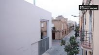 Exterior view of Flat to rent in  Barcelona Capital  with Air Conditioner, Heating and Furnished