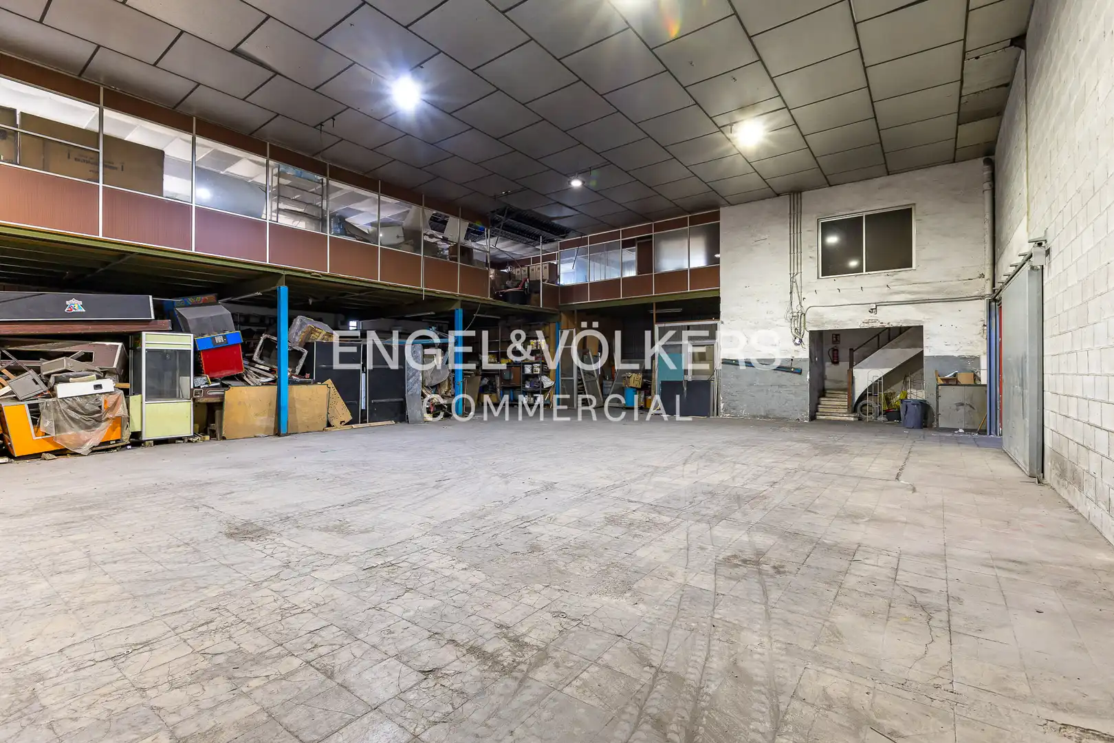 Nau industrial en venda en El Prat de Llobregat