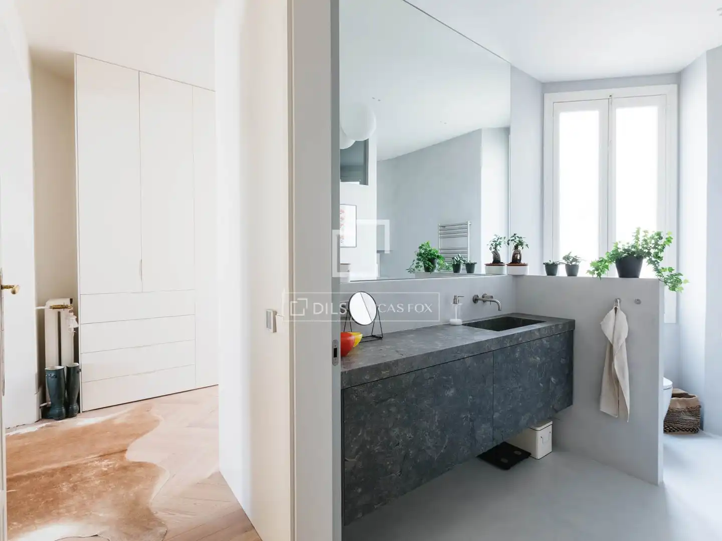 Baño de Piso de alquiler en Salamanca con Aire acondicionado, Amueblado y Balcón