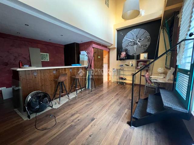 Local comercial en Alquiler en El Guinardó