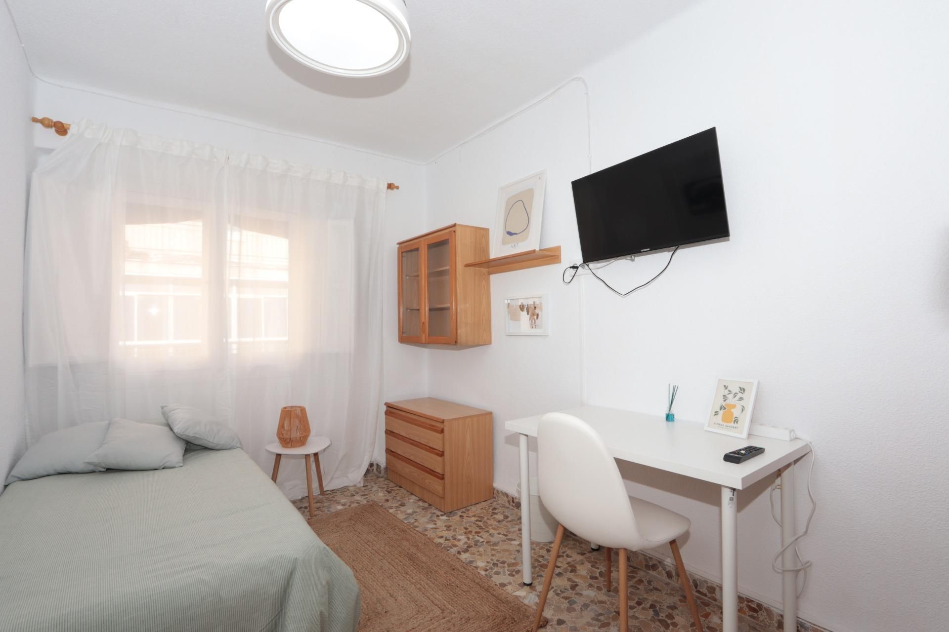 Habitación de Piso para compartir en Cartagena con Terraza