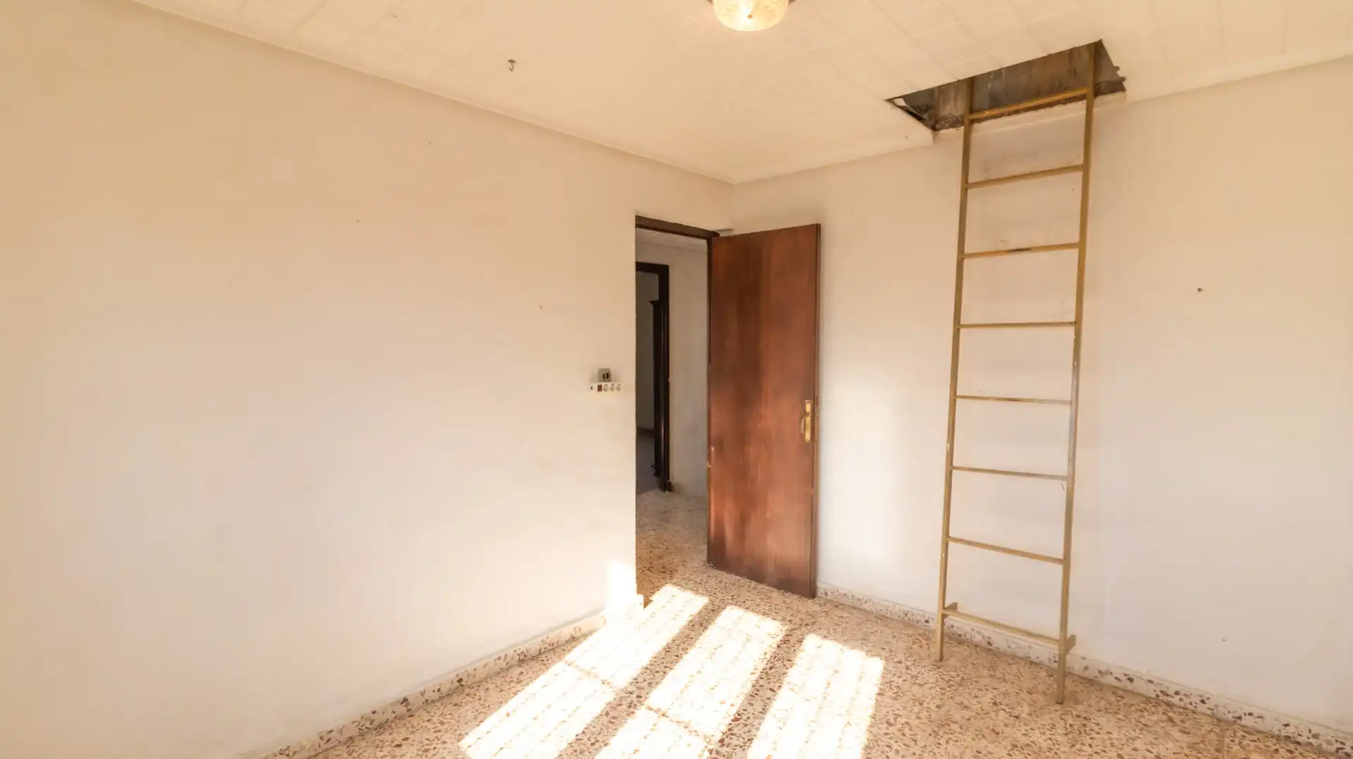 Casa o chalet en venta en Elche / Elx con Trastero y Piscina