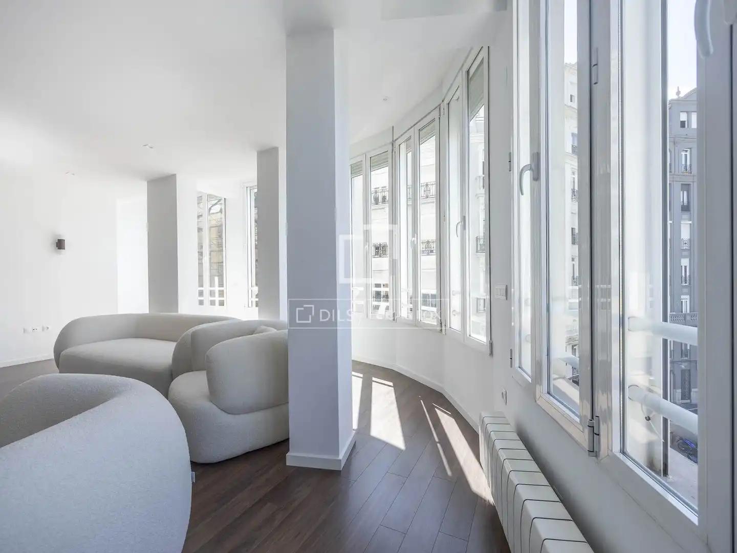 Exterior view of Flat for rent in Valencia  with Air Conditioner, Heating and Parquet flooring