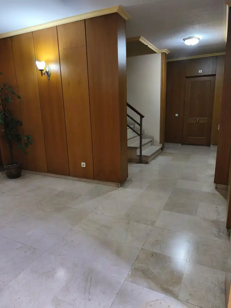 Estudi en venda en Madrid amb Calefacció, Jardí privat i Parquet
