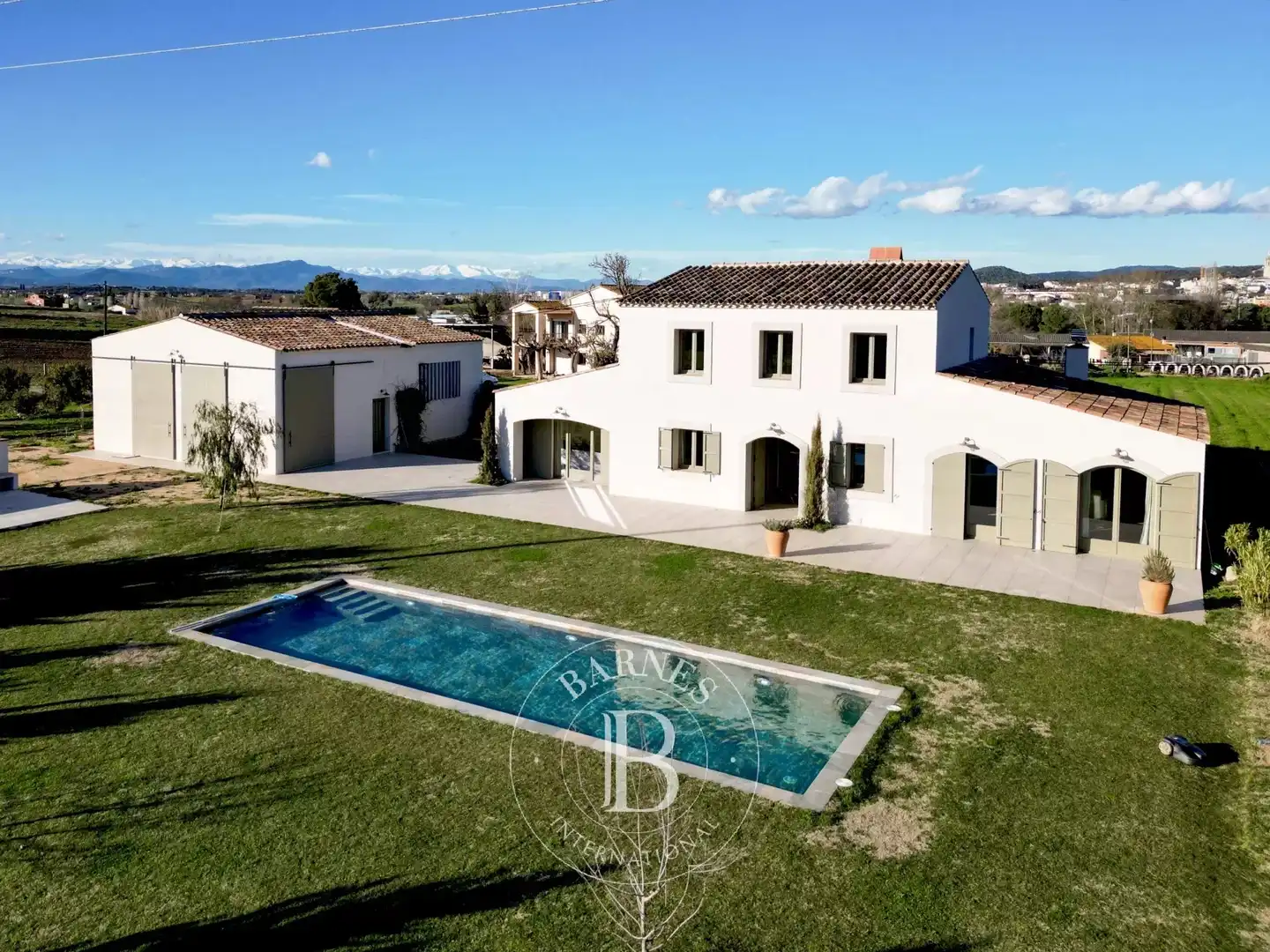 Exterior view of Country homes for sale in Cassà de la Selva  with Heating, Terrace and Furnished