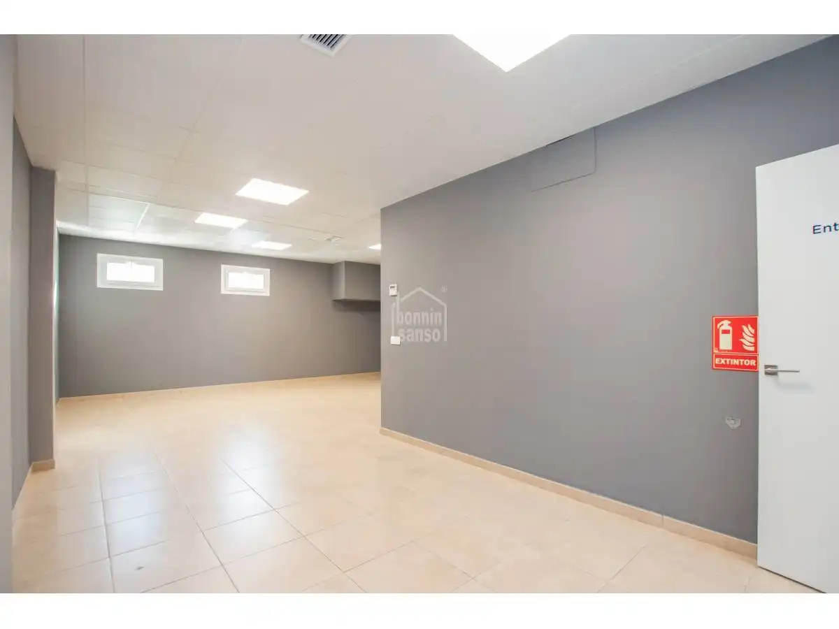 Commercial properties for sale in Centre Històric