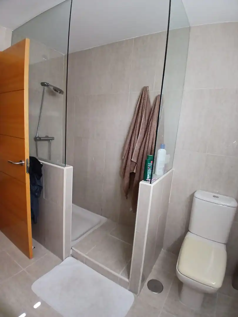 Bathroom of Houses for sale in Parla  with Heating, Private garden and Storage room