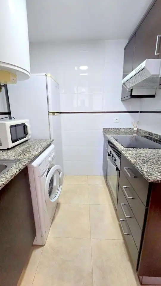 Cocina de Apartamento en venta en Gandia con Calefacción, Terraza y Trastero