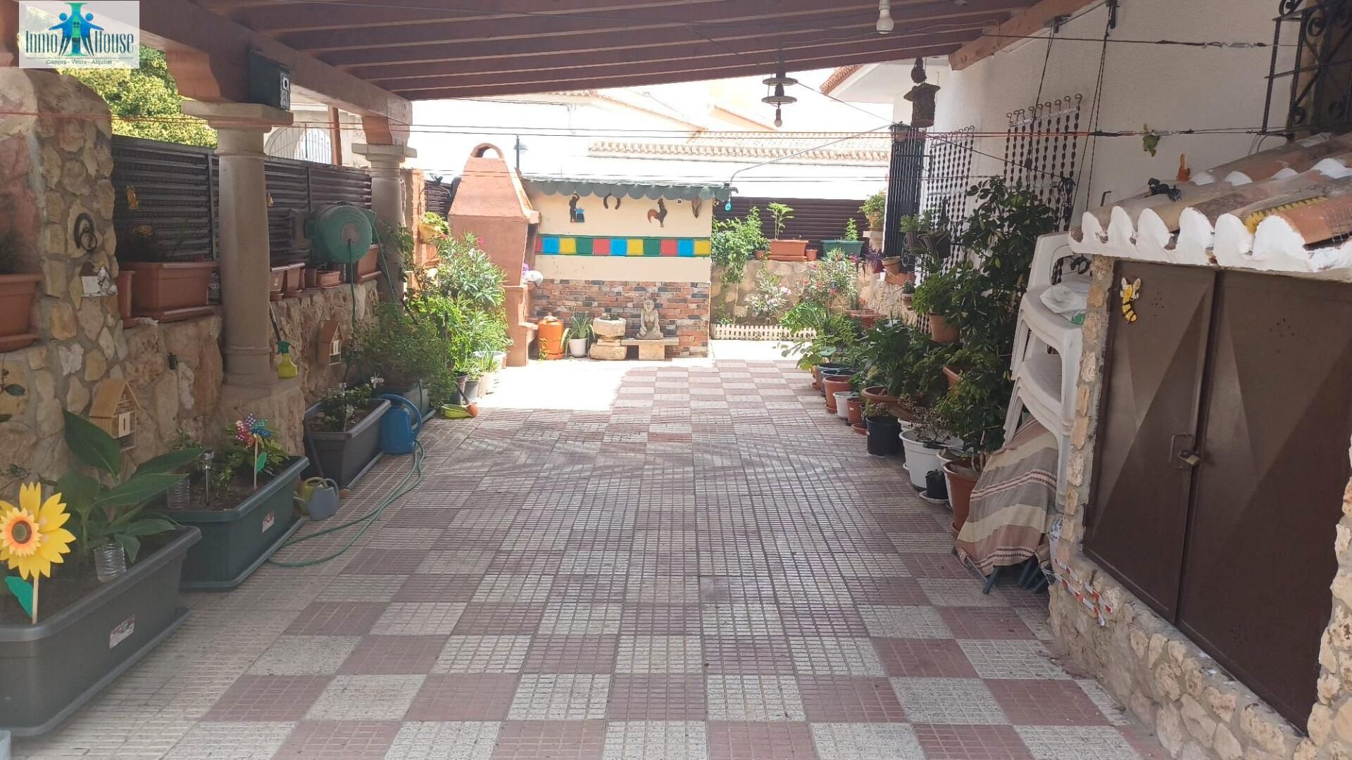 Terrace of Single-family semi-detached for sale in  Albacete Capital  with Heating, Private garden and Parquet flooring