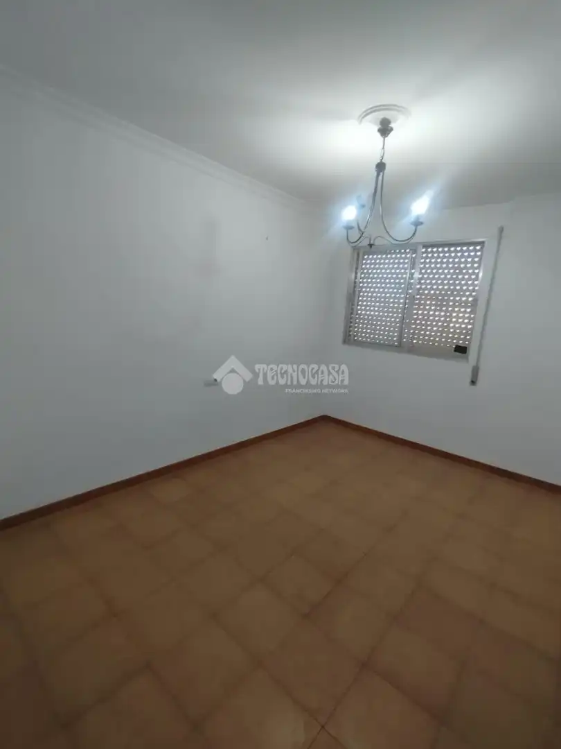 Dormitori de Pis en venda en Coria del Río