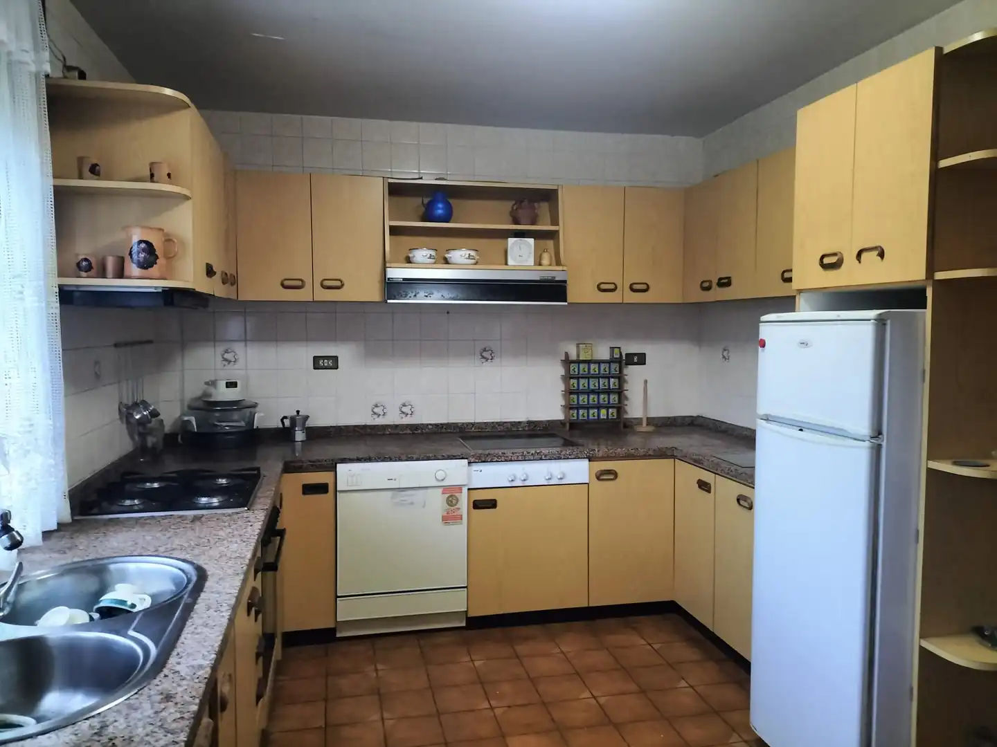 Kitchen of Houses for sale in Abegondo  with Heating, Private garden and Parquet flooring