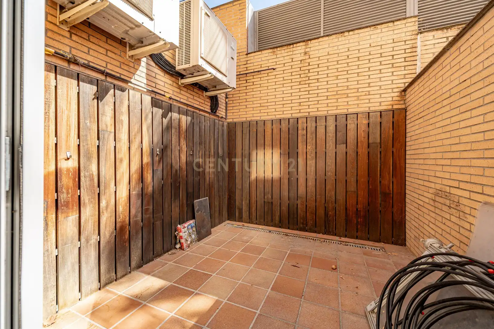 Terrassa de Casa o xalet en venda en Pozuelo de Alarcón amb Aire condicionat, Jardí privat i Piscina
