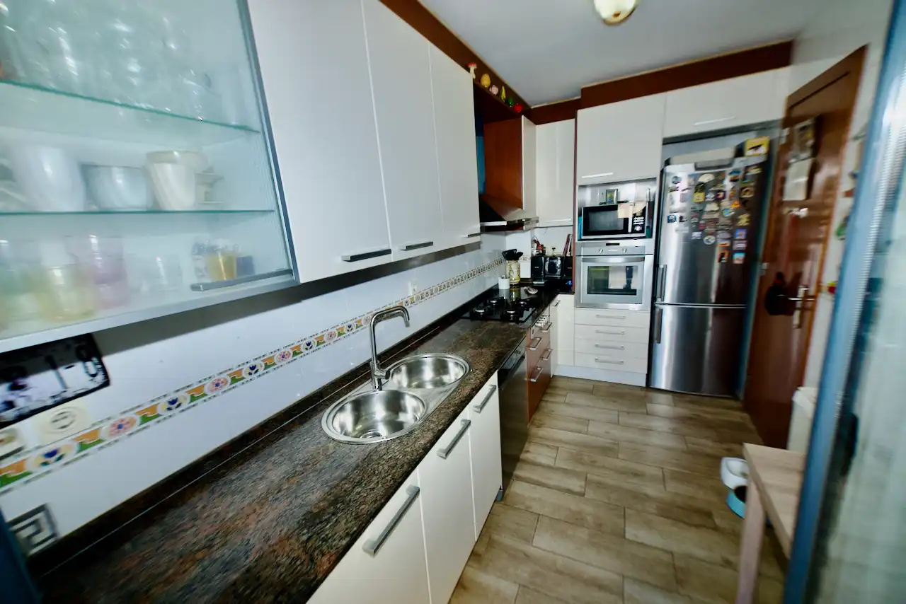 Cocina de Planta baja en venta en Terrassa con Aire acondicionado, Calefacción y Parquet