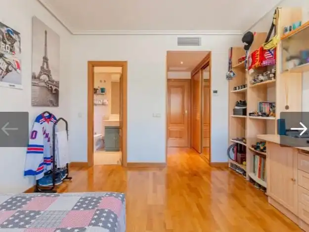 Casa o xalet en venda en Las Rozas de Madrid amb Aire condicionat i Terrassa