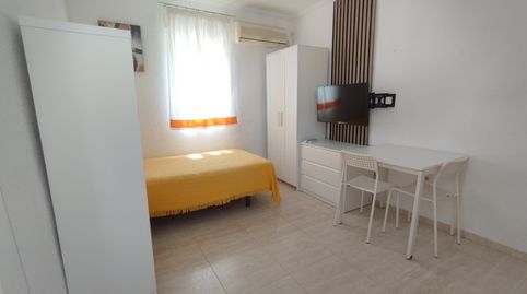 Foto 2 de Piso de alquiler en Isla Chica, Huelva Capital