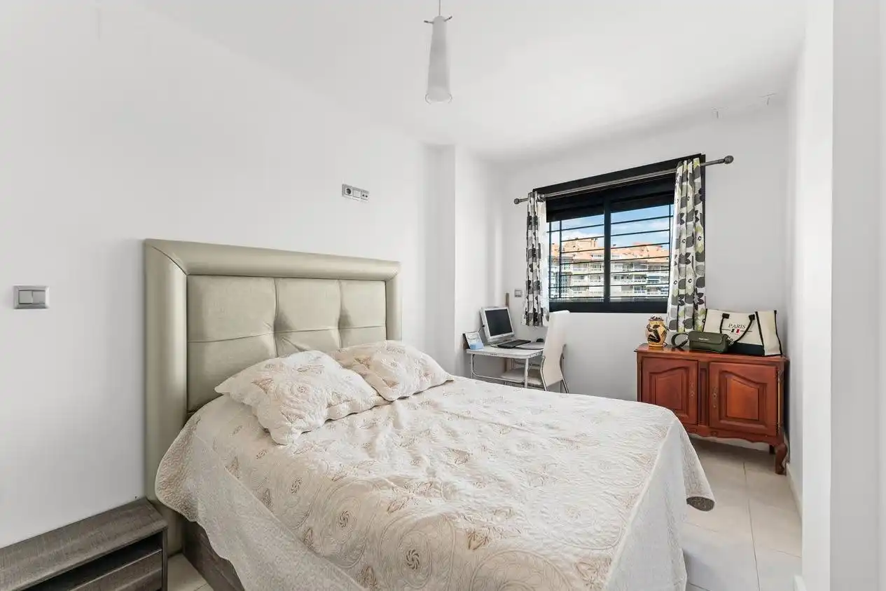 Apartament amb terrassa en venda a Calle SAMANIEGO 9, imagen 6