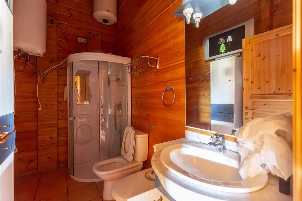 Bathroom of Houses for sale in Nuevo Baztán  with Heating, Private garden and Storage room