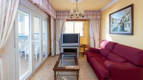 Foto 5 de Piso en venta en Paseo Reina Sofia, Velilla - Velilla Taramay, Almuñécar