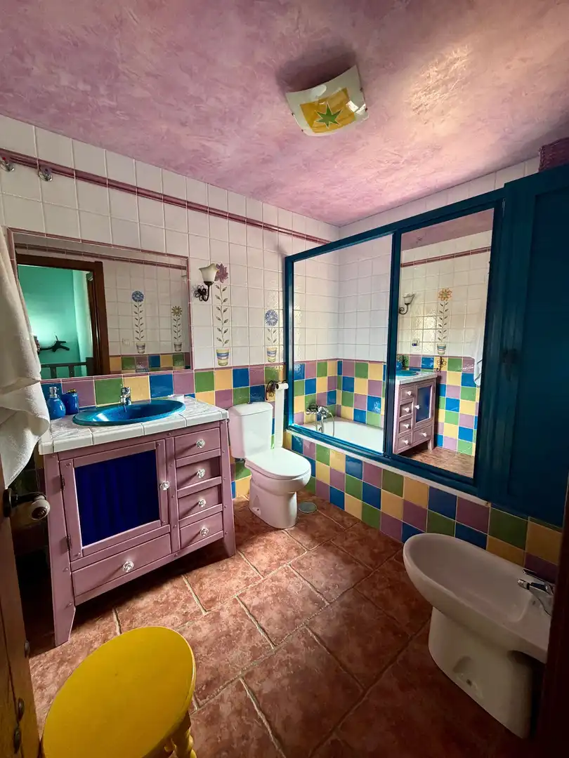 Bany de Casa adosada en venda en Algeciras amb Aire condicionat i Traster