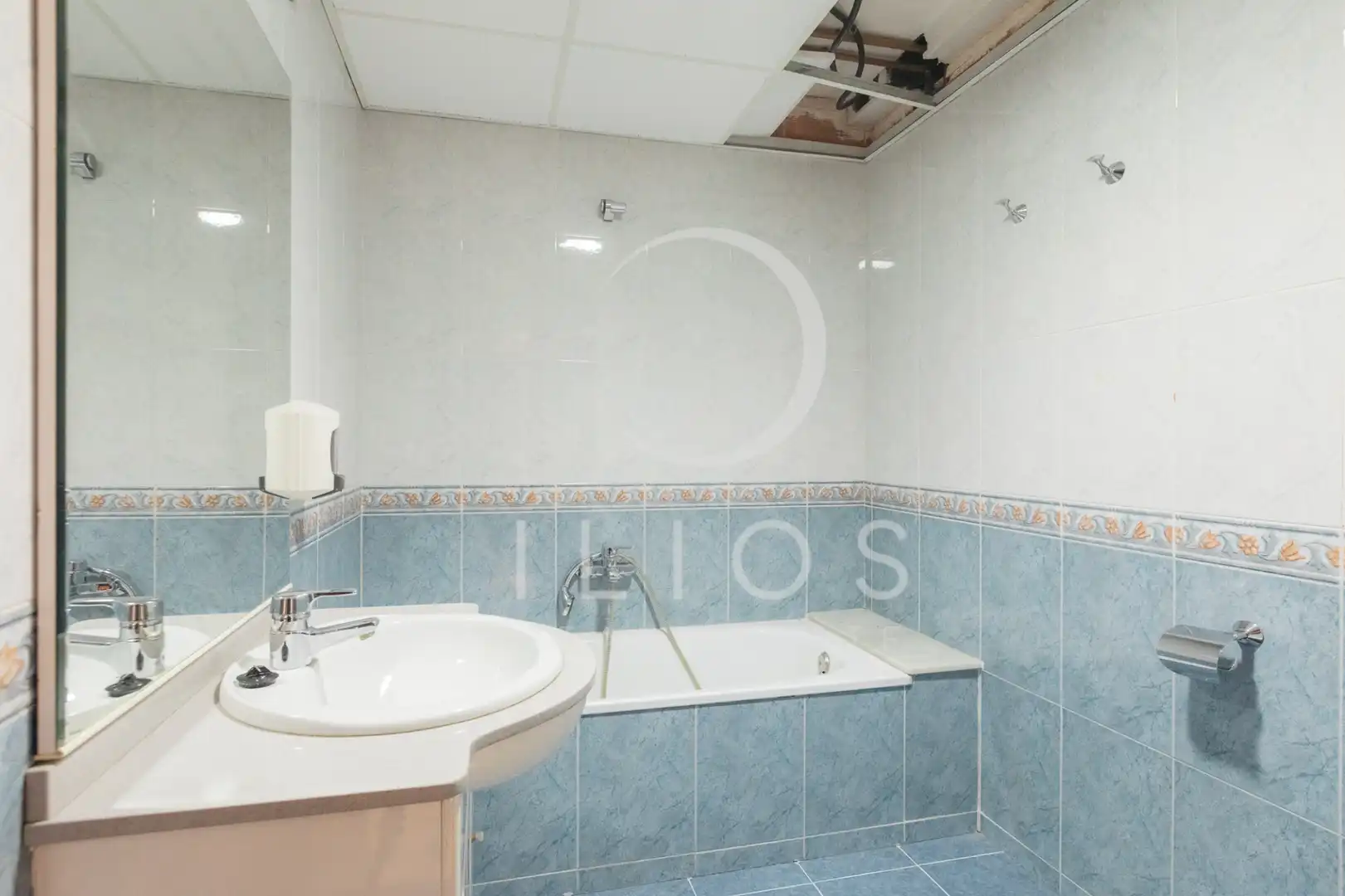Baño de Oficina en venta en Valencia con Aire acondicionado y Balcón