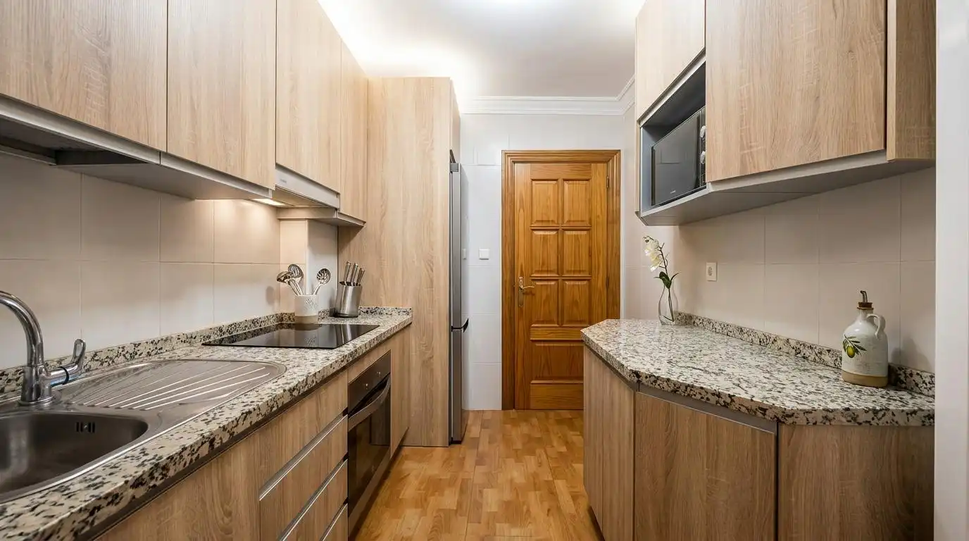 Kitchen of Flat for sale in  Granada Capital  with Air Conditioner and Furnished