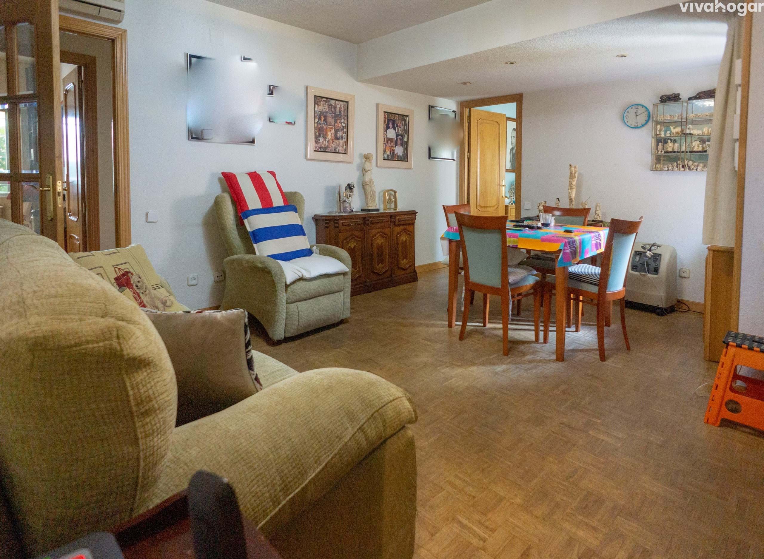 Living room of Flat for sale in  Madrid Capital  with Air Conditioner, Heating and Terrace