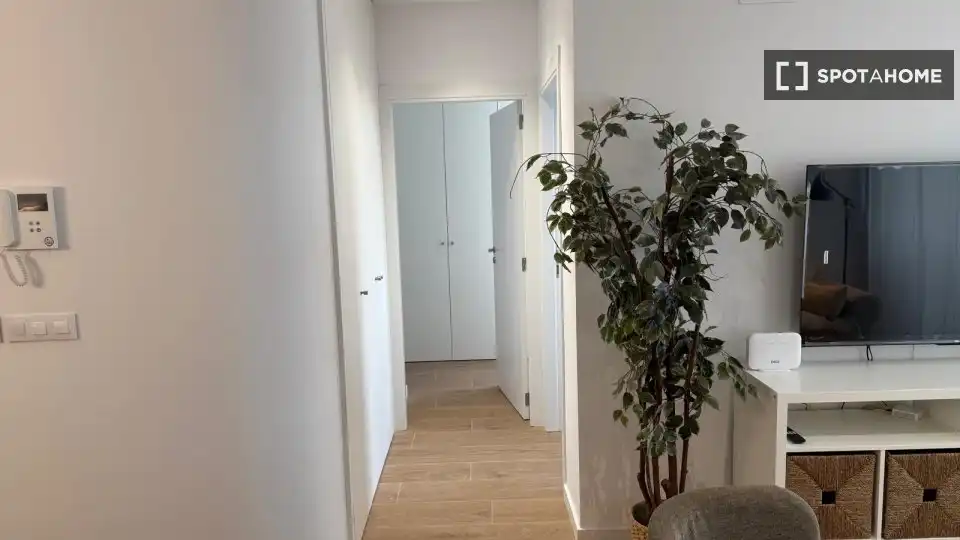 Piso de alquiler en Paterna con Aire acondicionado, Calefacción y Amueblado