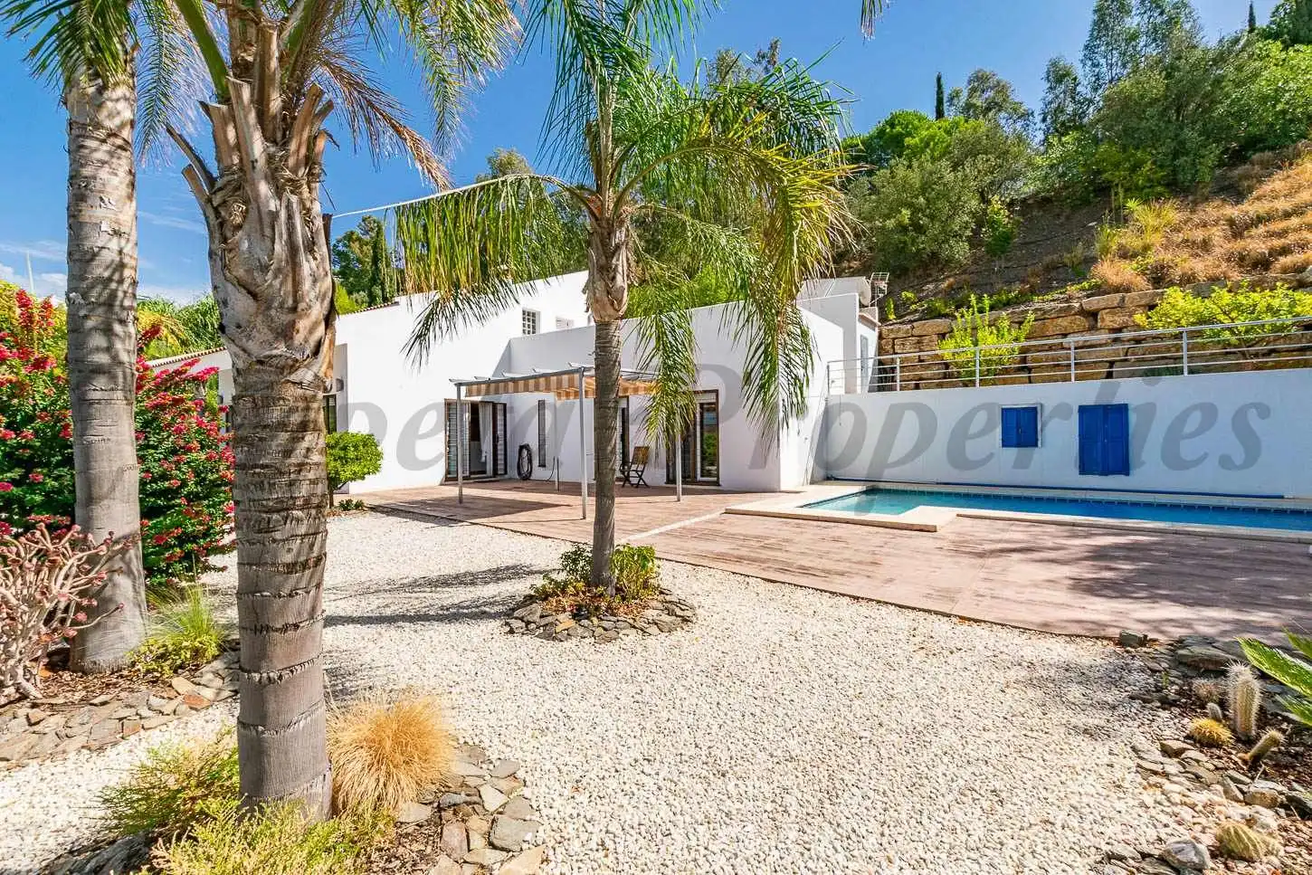 Casa amb piscina en venda a Sayalonga, imagen 8