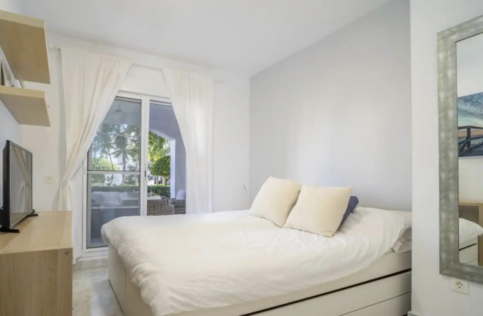 Bedroom of Ground floor for rent in Marbella  with Air Conditioner, Swimming Pool and Furnished