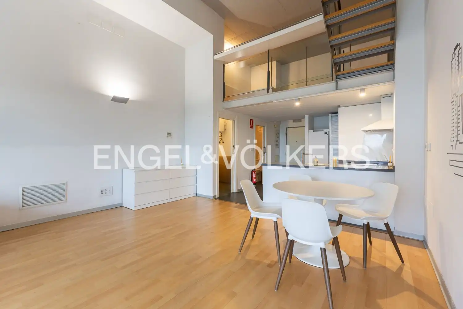 Vista exterior de Piso de alquiler en Valencia con Aire acondicionado, Calefacción y Jardín privado