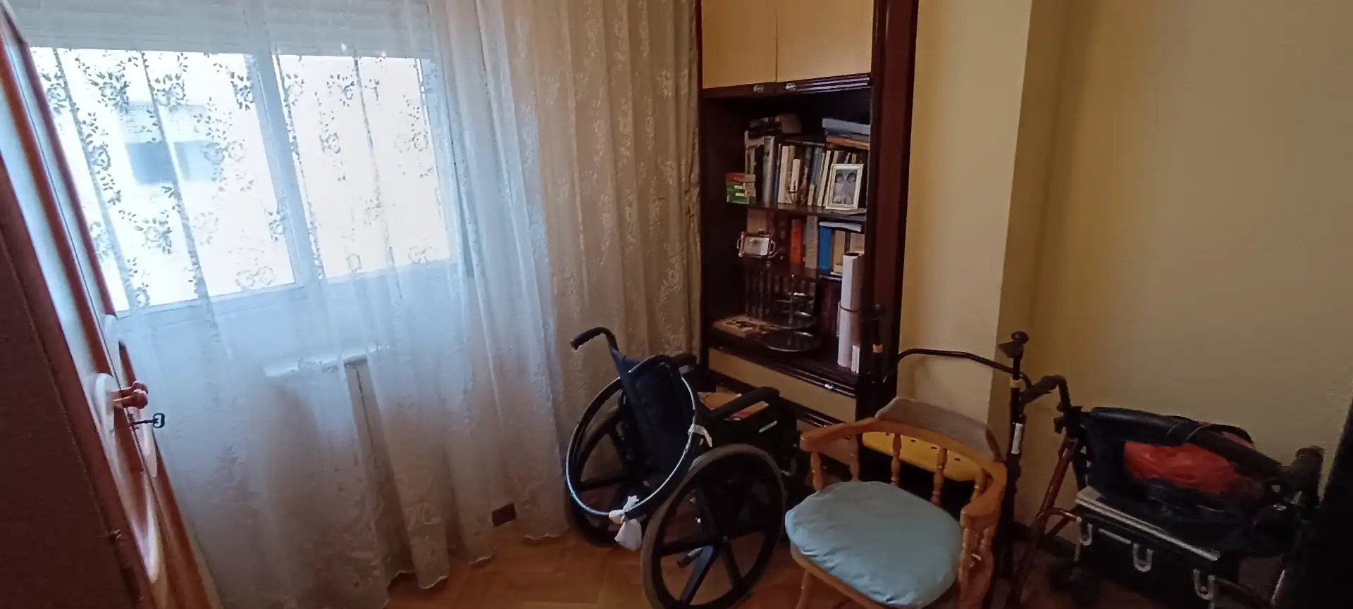 Sala de estar de Piso en venta en Valladolid con Calefacción, Parquet y Trastero