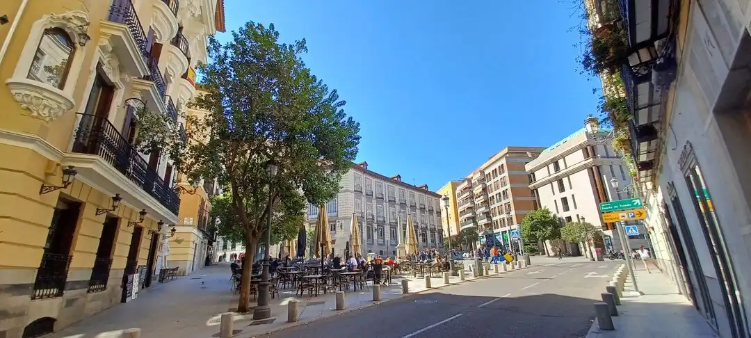 Piso con terraza en venta en Calle de Santa Clara, imagen 40