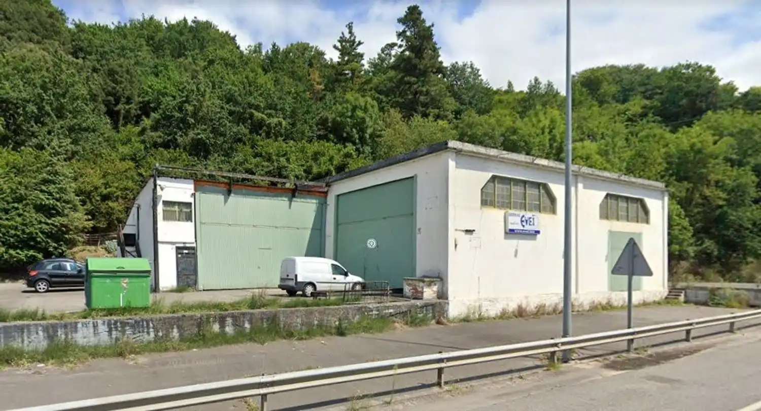 Industrial building for sale in Elorriagazar Hiribidea