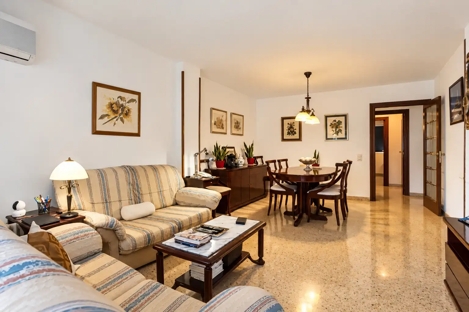 Flat with terrace for sale in Ponent, imagen 2