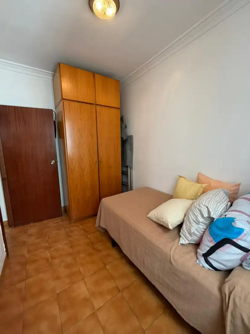 Bedroom of Flat for sale in Cornellà de Llobregat  with Air Conditioner and Furnished