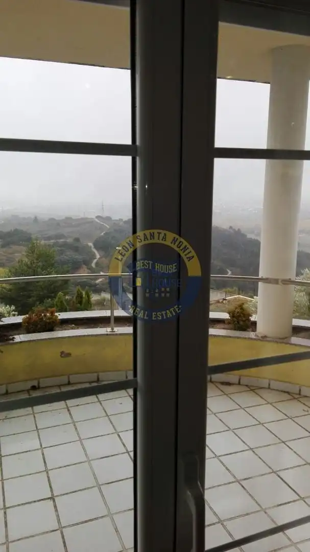 Vista exterior de Casa o chalet en venta en Valdefresno con Calefacción, Jardín privado y Parquet