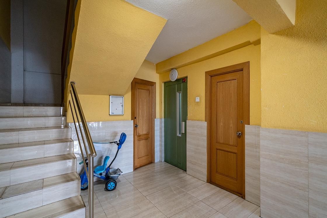Flat for sale in Torrelavega   with Storage room