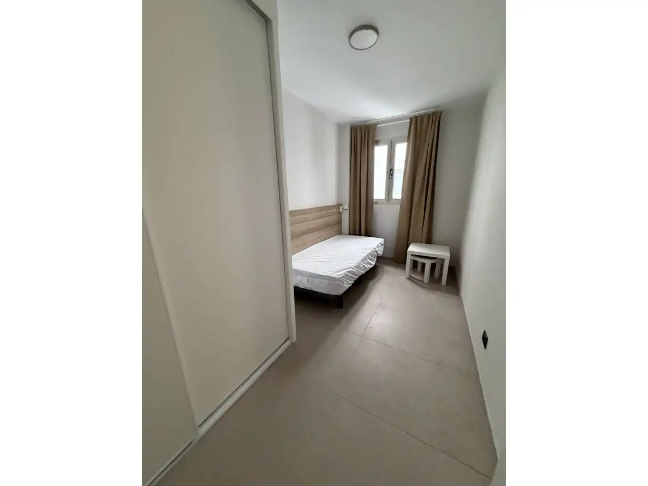 Habitación de Piso de alquiler en Las Palmas de Gran Canaria con Trastero, Amueblado y Alarma
