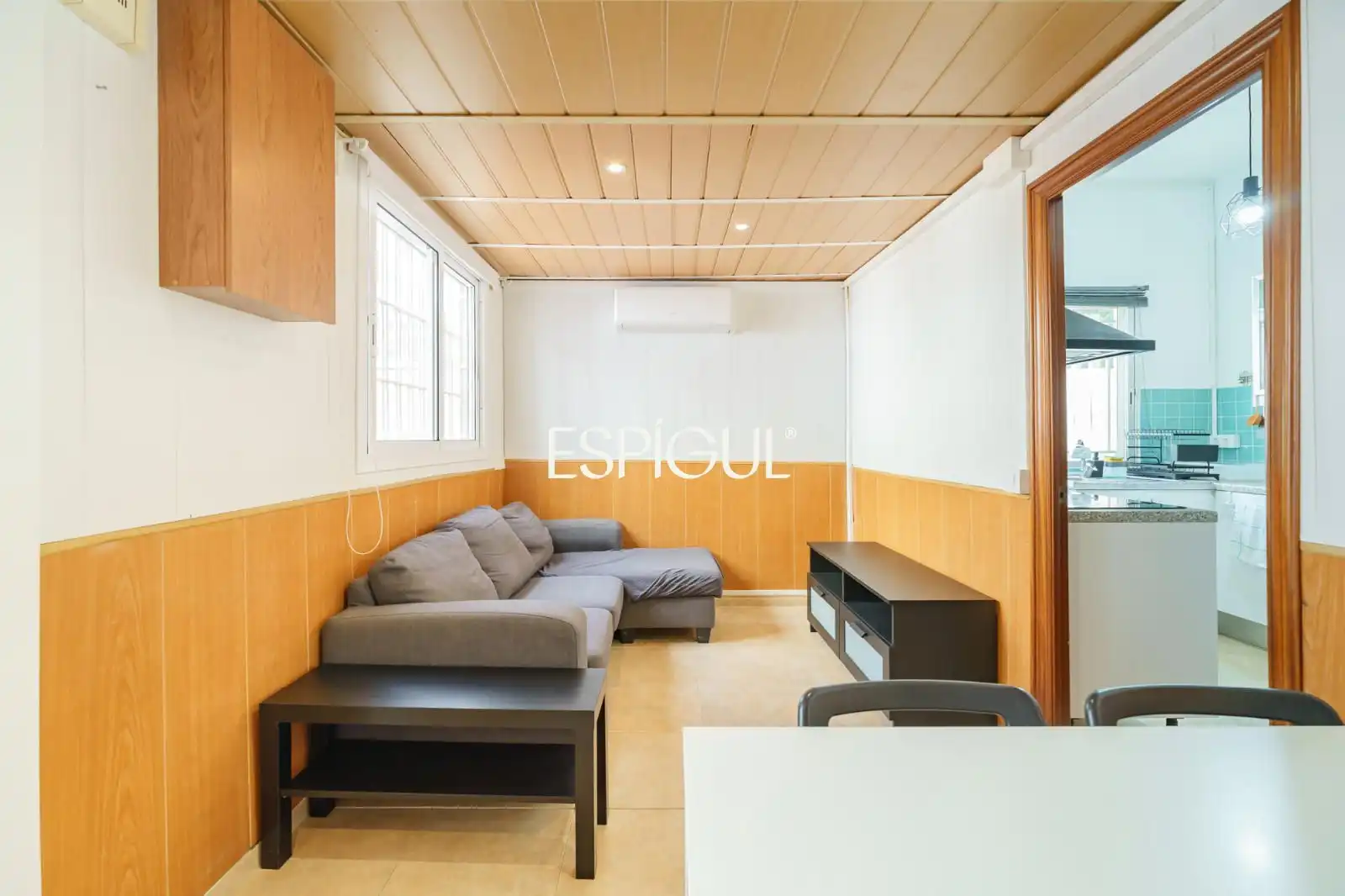 Sala d'estar de Casa adosada en venda en Sants - Montjuïc