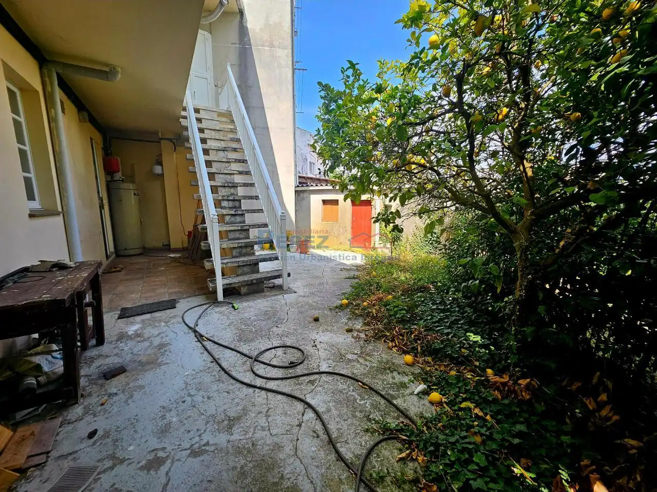 Vista exterior de Casa o xalet en venda en Fene amb Calefacció, Jardí privat i Terrassa